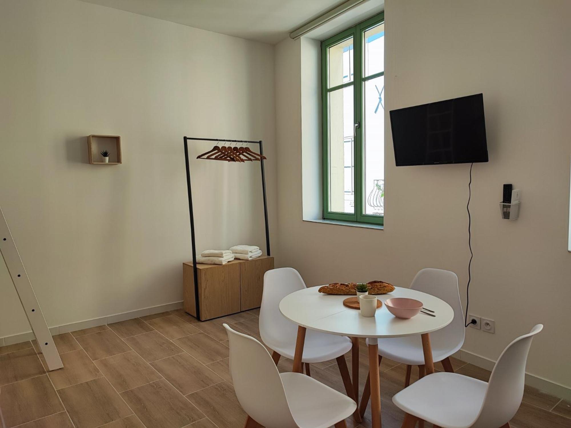Appartamento Escale Entre Cite Et Bastide Clim Wifi Smart Tv Carcassonne Esterno foto